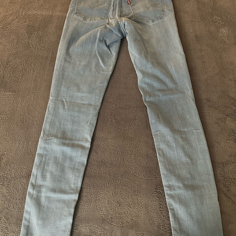 Levi’s 311 Shaping Skinny Jean size 26 and 30 inseam - Light Blue Denim Jeans